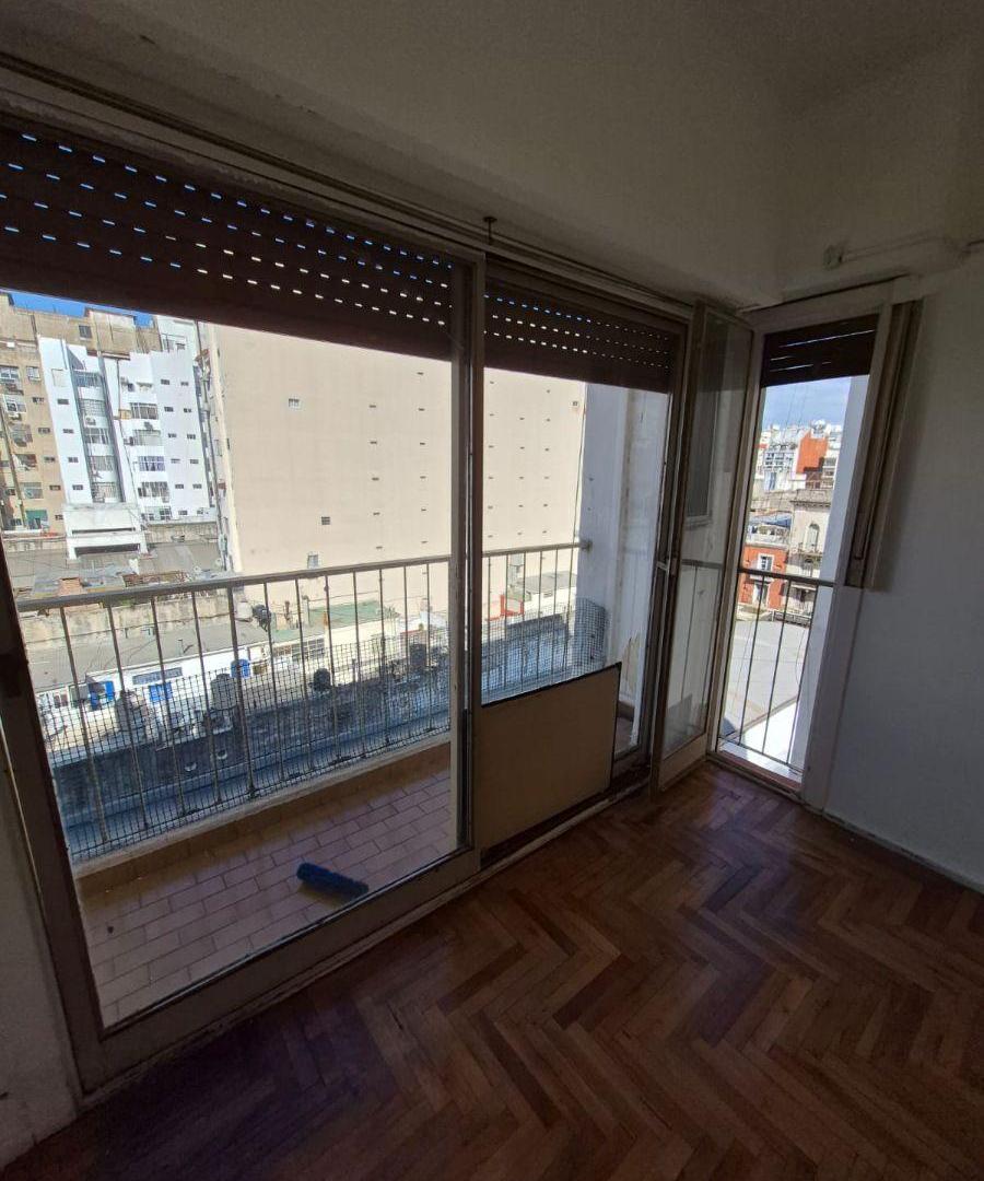 Foto de Departamento de 2 Ambientes - Muy Luminoso - Excelente Ubicación, imagen 3