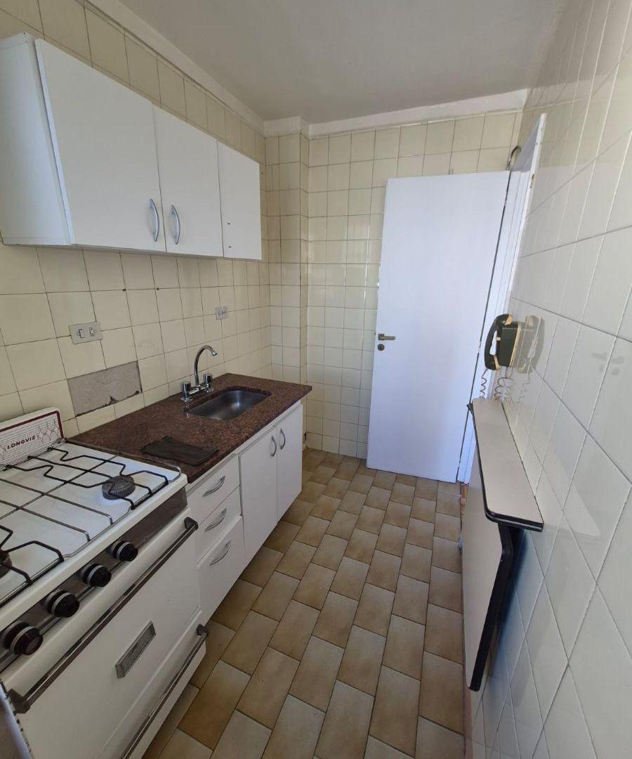 Foto de Departamento de 2 Ambientes - Muy Luminoso - Excelente Ubicación, imagen 4