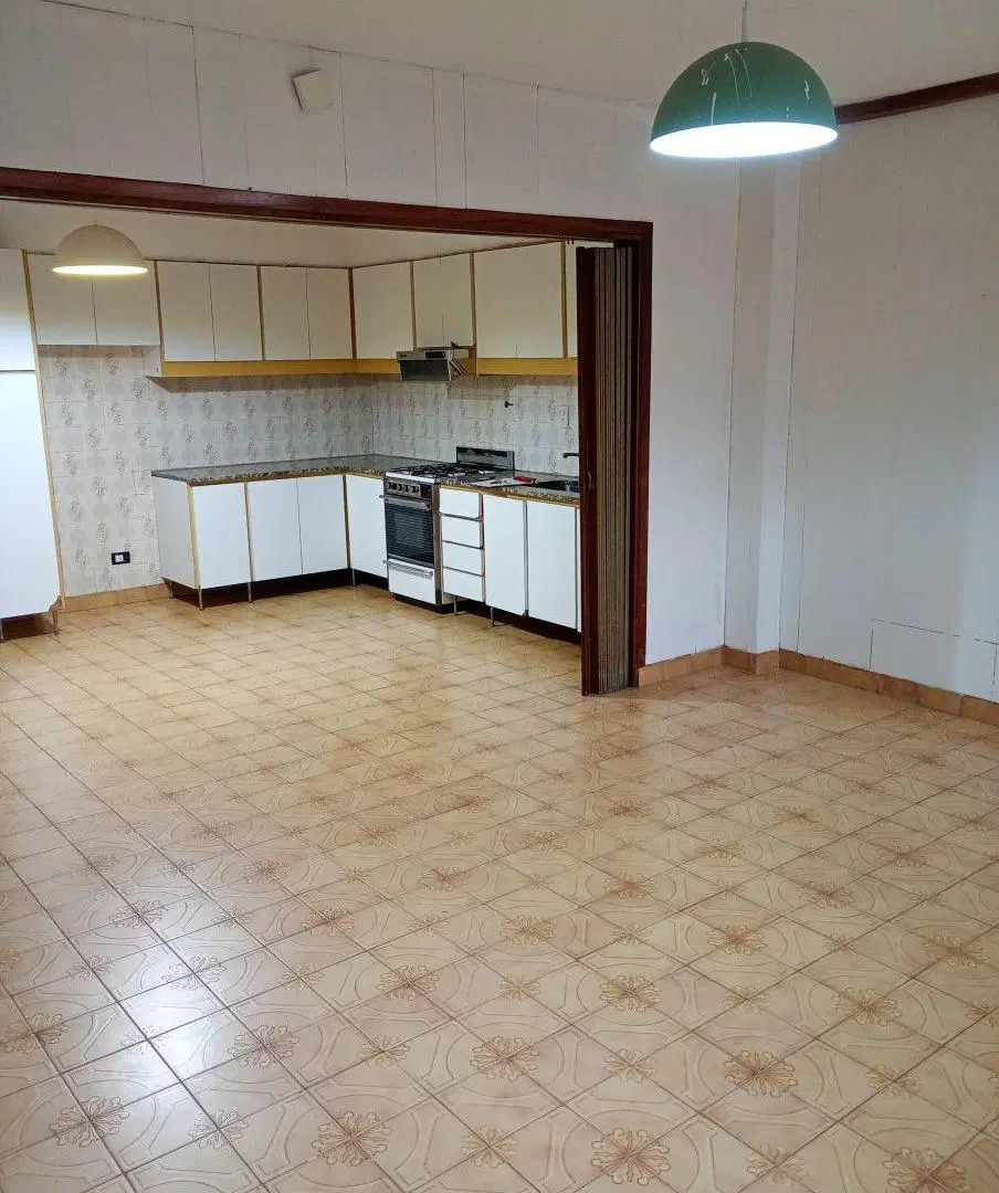 Olivos- Cca Avenida Uzal- Duplex de 3 ambientes en 2 plantas con patio 4