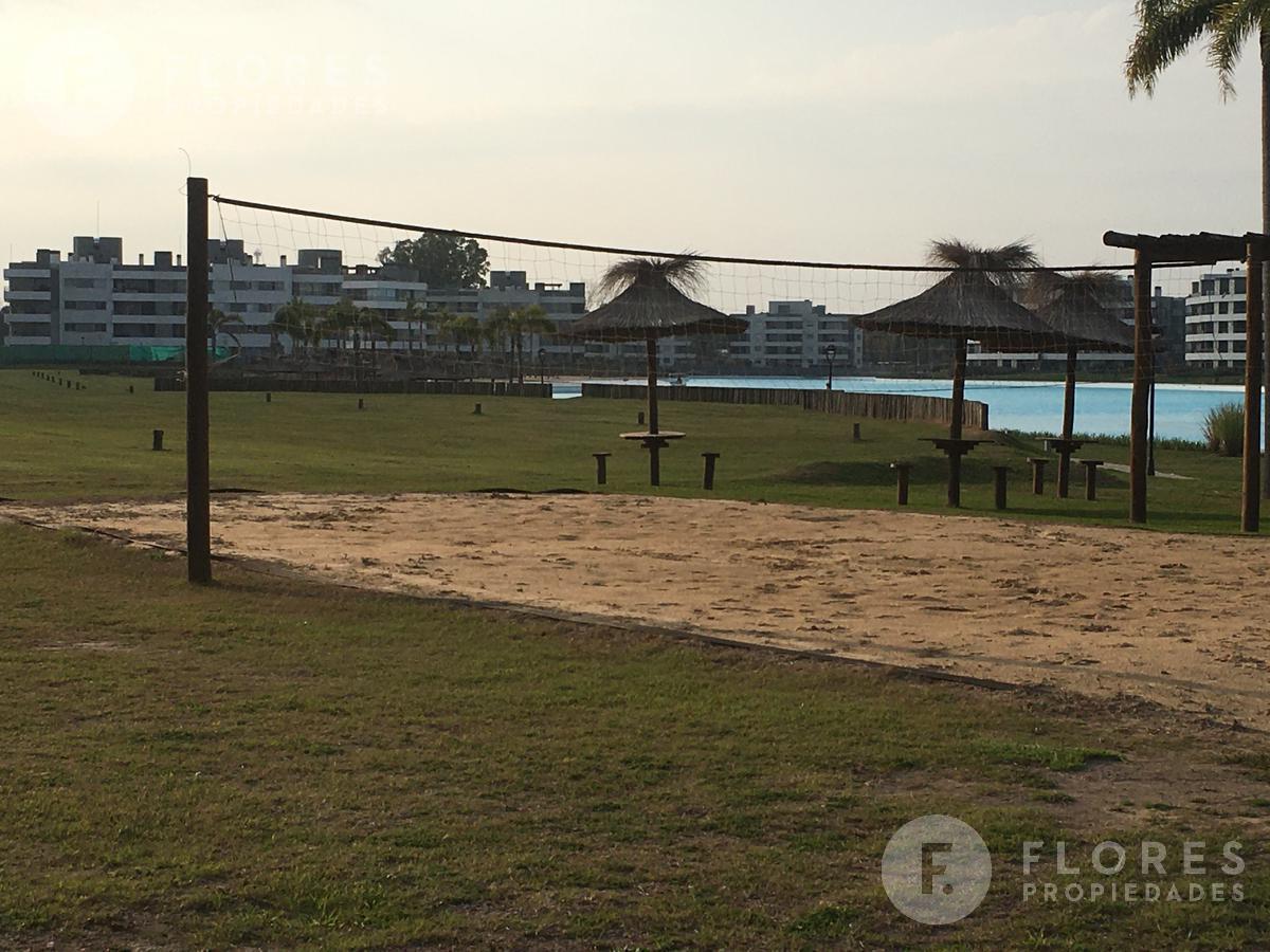 Departamento en Venta, - Lagoon Pilar
