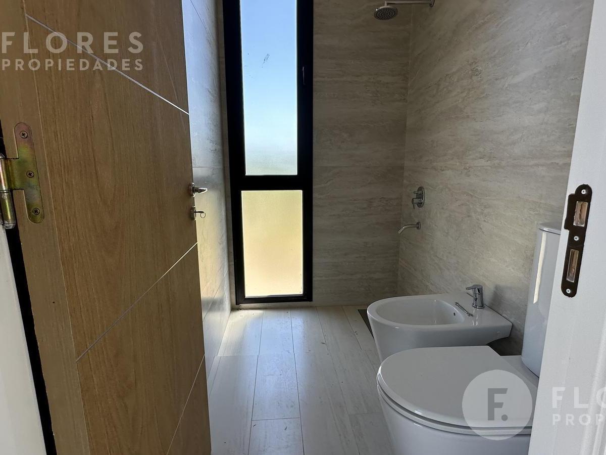 Flores Prop. Vende Casa en La Diligencia - Pilara - Pilar 1