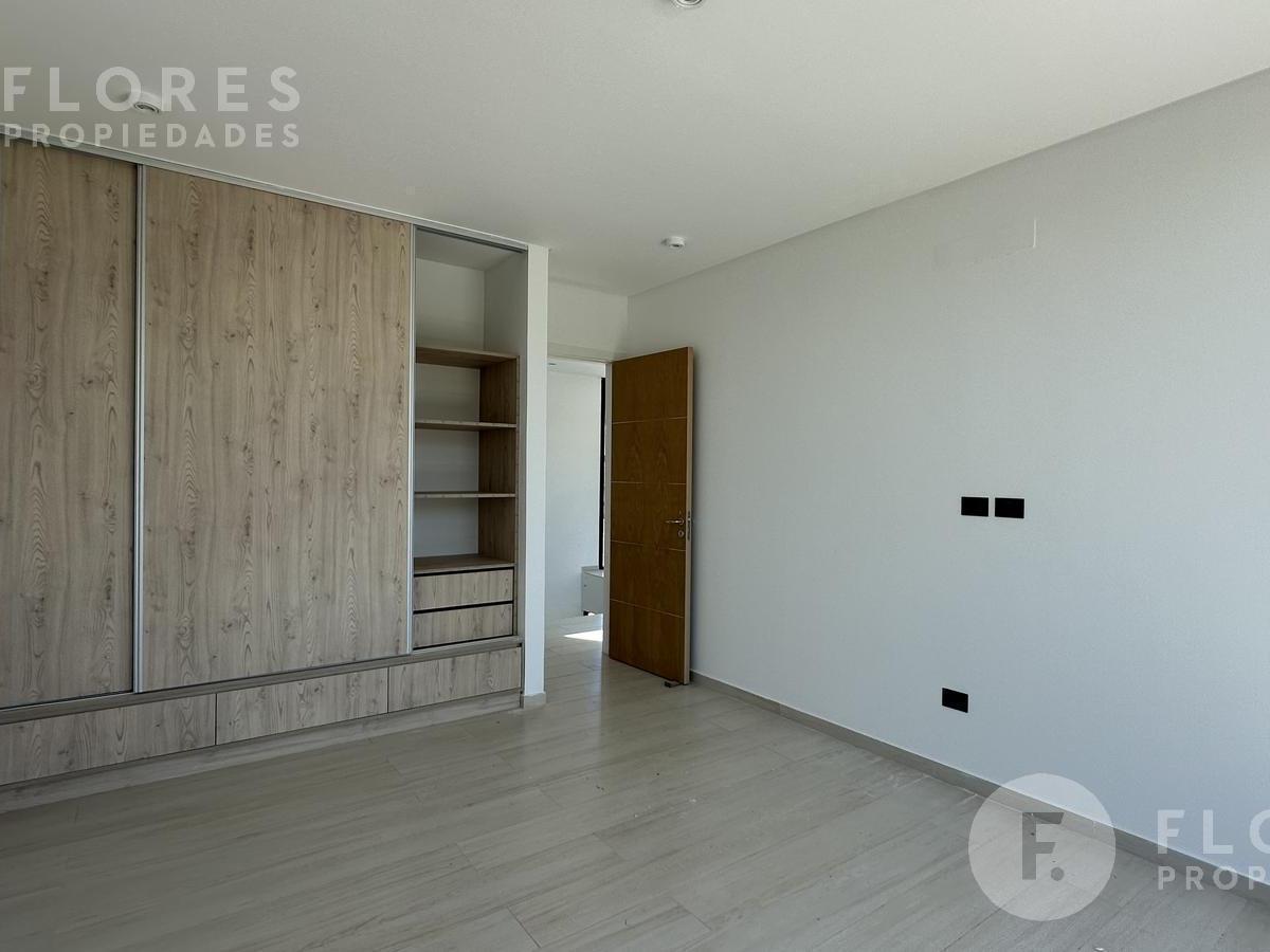 Flores Prop. Vende Casa en La Diligencia - Pilara - Pilar 1