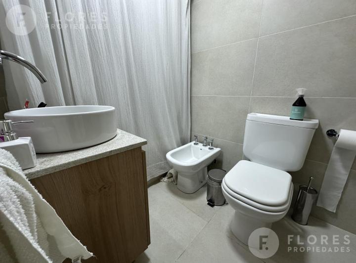 Flores Prop. ALQUILA ANUALMENTE Monoambiente en San Gerónimo - Pilar 2