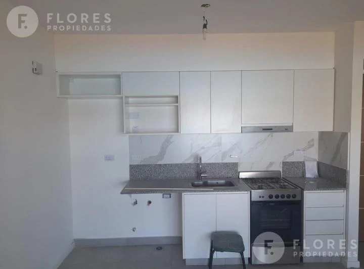Flores Prop. Alquila Departamento - Lagoon Pilar 2