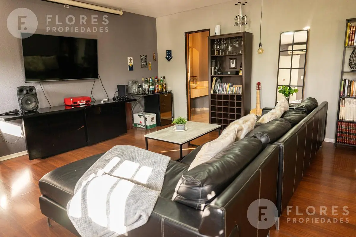 Departamento en Venta, 3 ambientes, 2 dormitorios, 2 ba 3