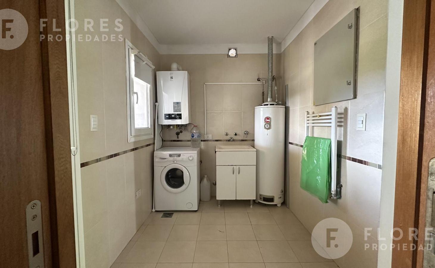 Foto de Casa en alquiler anual, 6 ambientes, 3 dormitorios, 2 baños, La Lomada, imagen 4