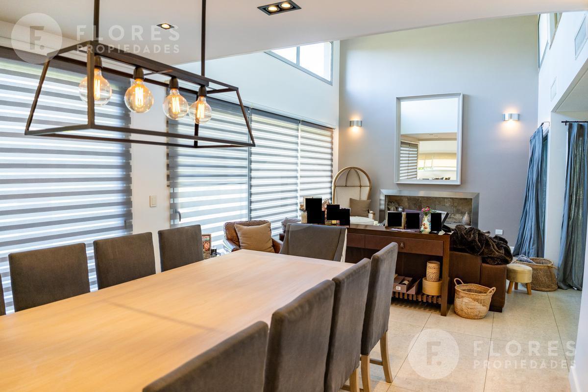 Foto de Casa en Venta, 7 ambientes, 4 dormitorios - La Lomada De Pilar, Pilar, imagen 1