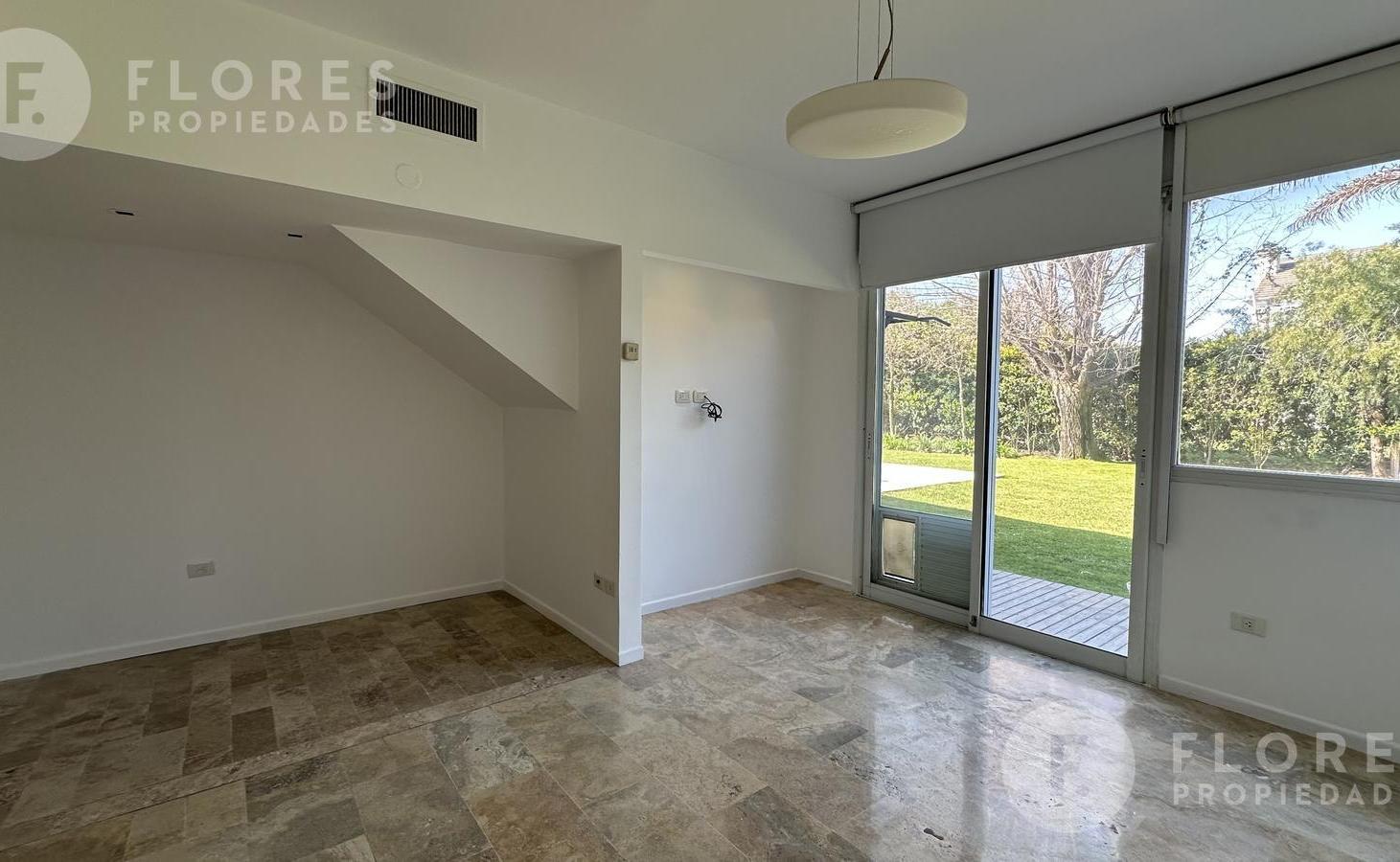 Foto de Casa en Venta de 7 ambientes, 4 dormitorios, en La Lomada de PIlar, imagen 2
