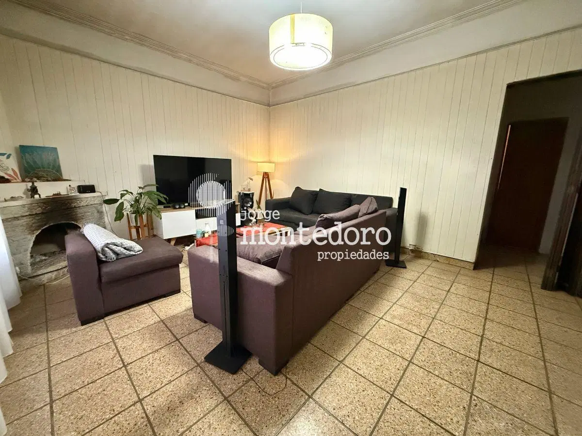Chalet 4 ambientes en venta, Haedo sur. 4
