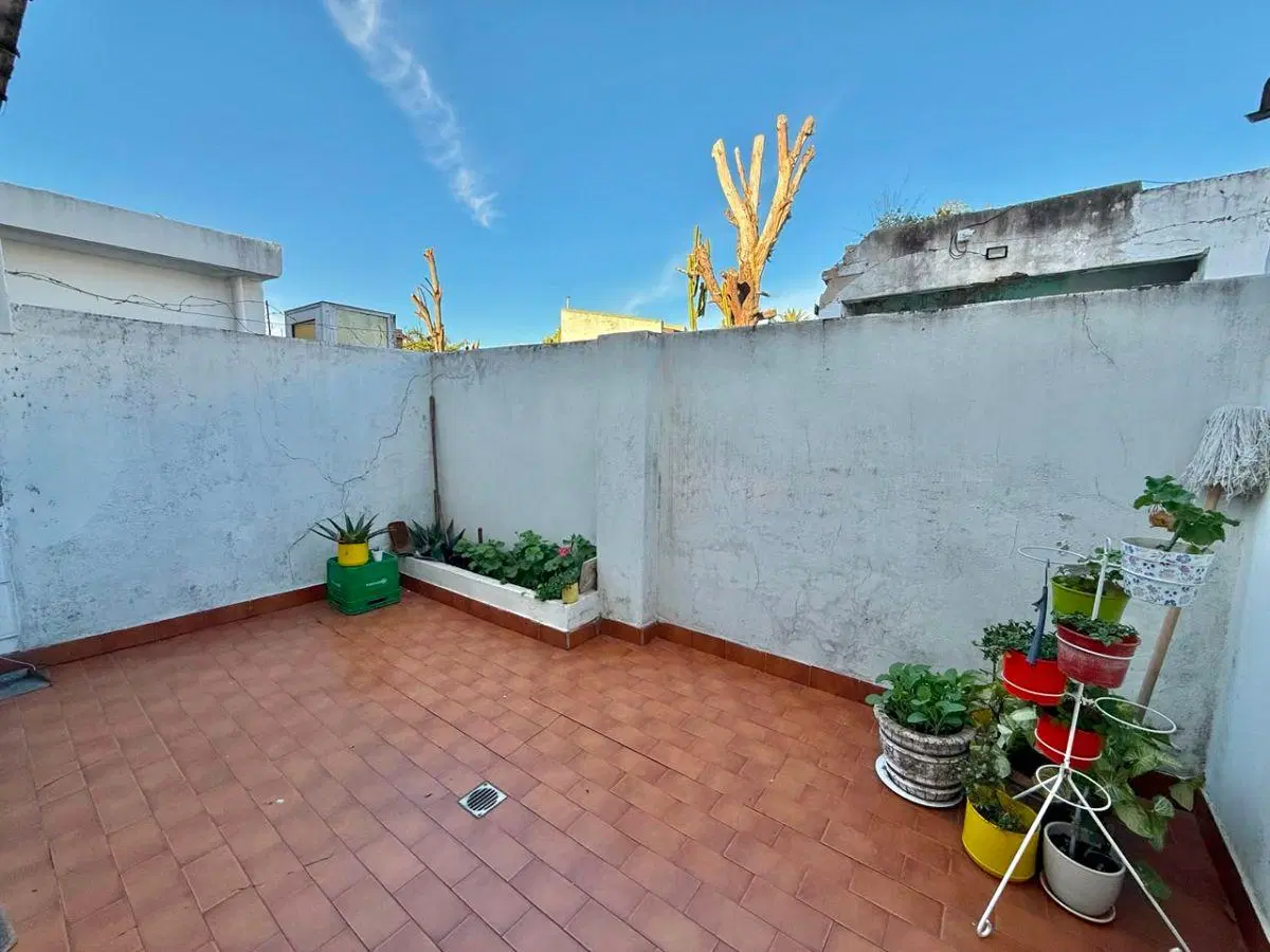 Casa PH 4 ambientes, Haedo sur. En venta. Con patio y terraza.- 5