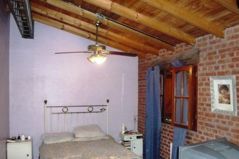 Venta de Casa 5 AMBIENTES en Monte Grande