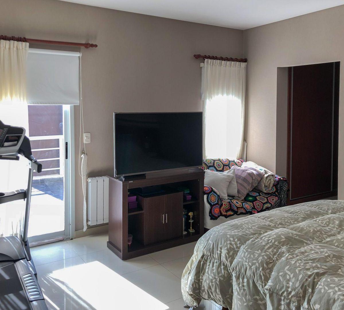 Venta de Casa 5 AMBIENTES en Don Joaquín, Canning