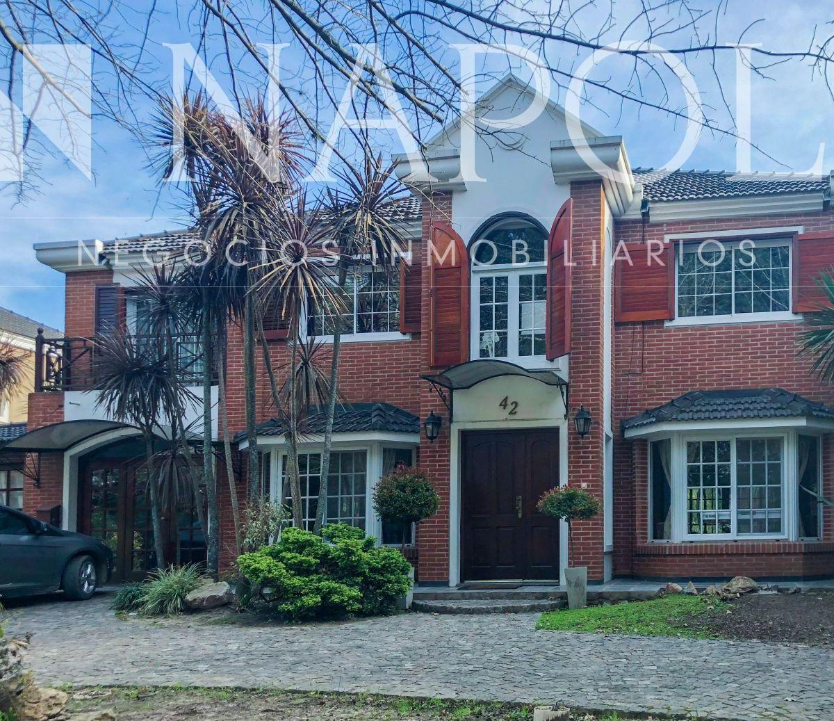 Venta de Casa 5 AMBIENTES en Solar del Bosque, Canning