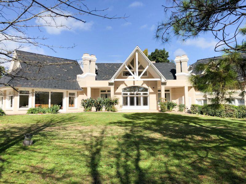 Casa en Venta en Saint Thomas Sur, Canning