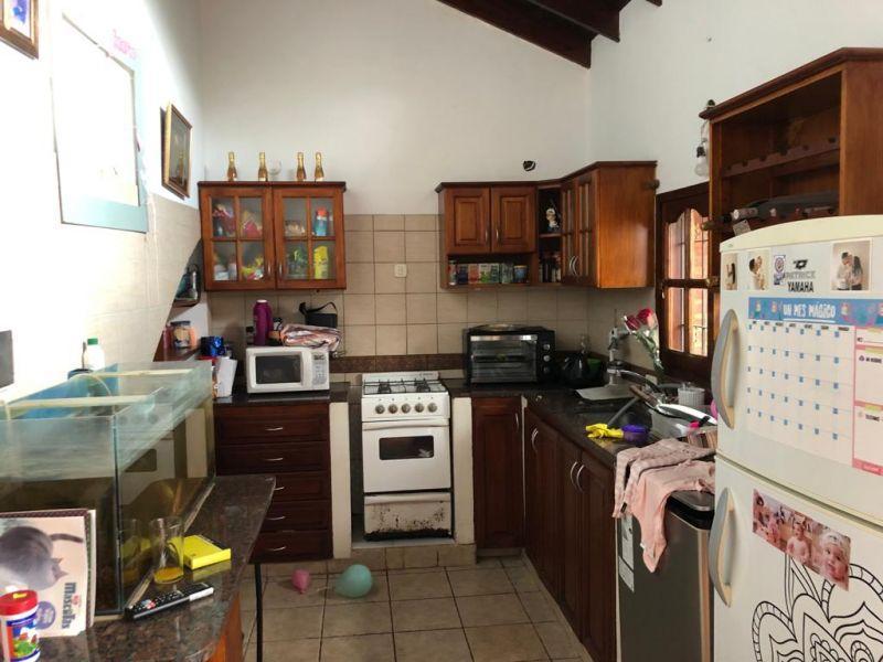 Venta de Casa 5 AMBIENTES, San Vicente