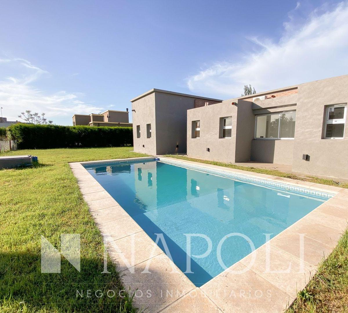 Venta de Casa 5 AMBIENTES en Santa Rita, Canning