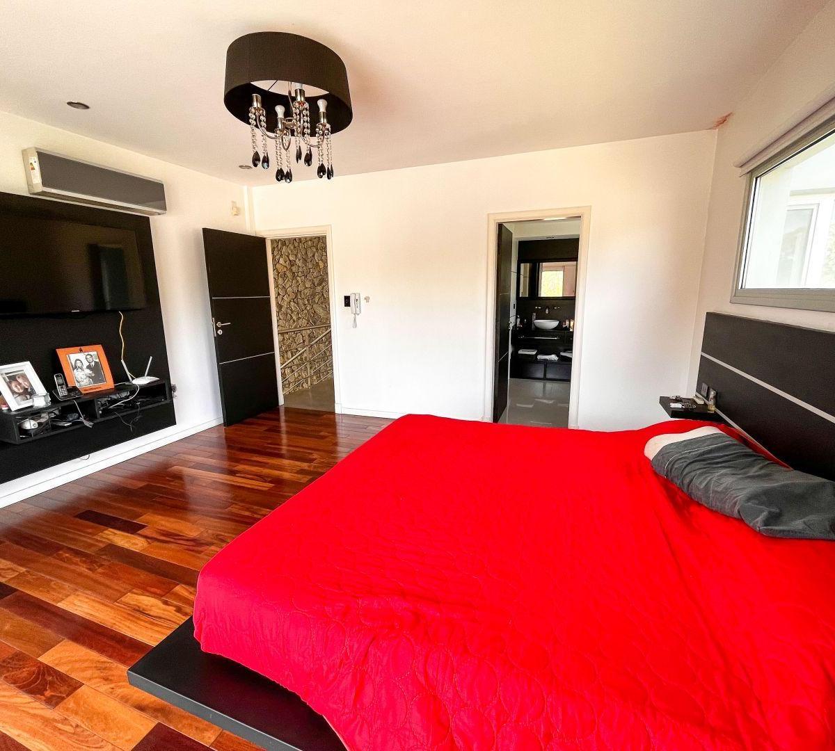 Foto de Venta de Casa en Carlos Spegazzini, Ezeiza, imagen 2