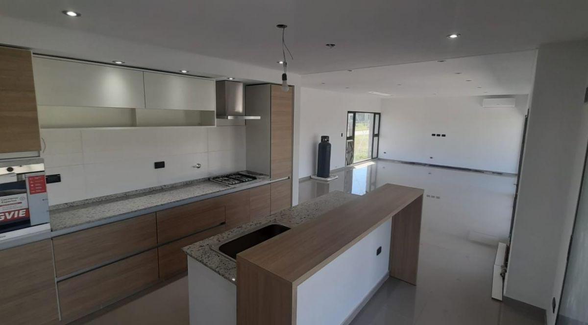 Casa en Venta en Santa Rita, Canning.