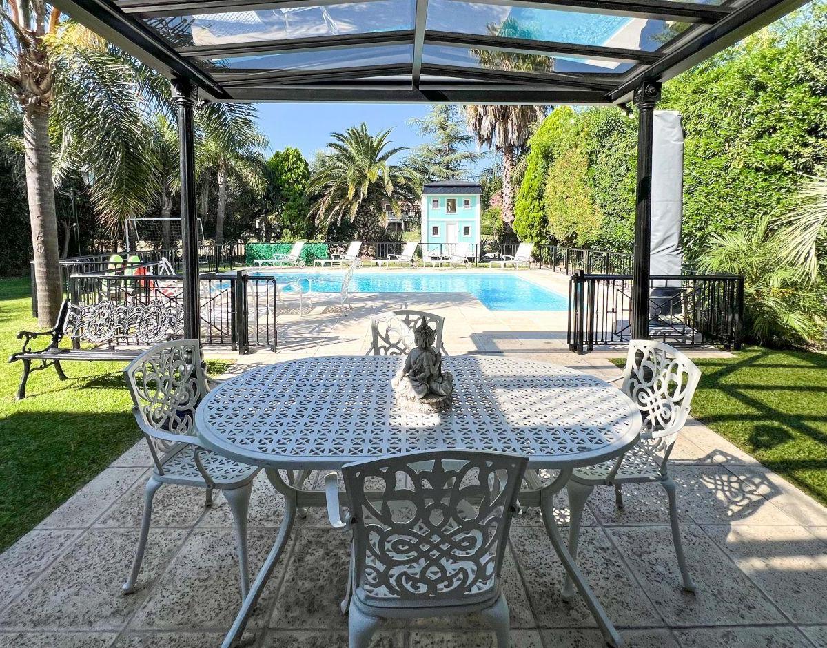 Foto de Venta de Casa en Saint Thomas Sur, Canning, imagen 2