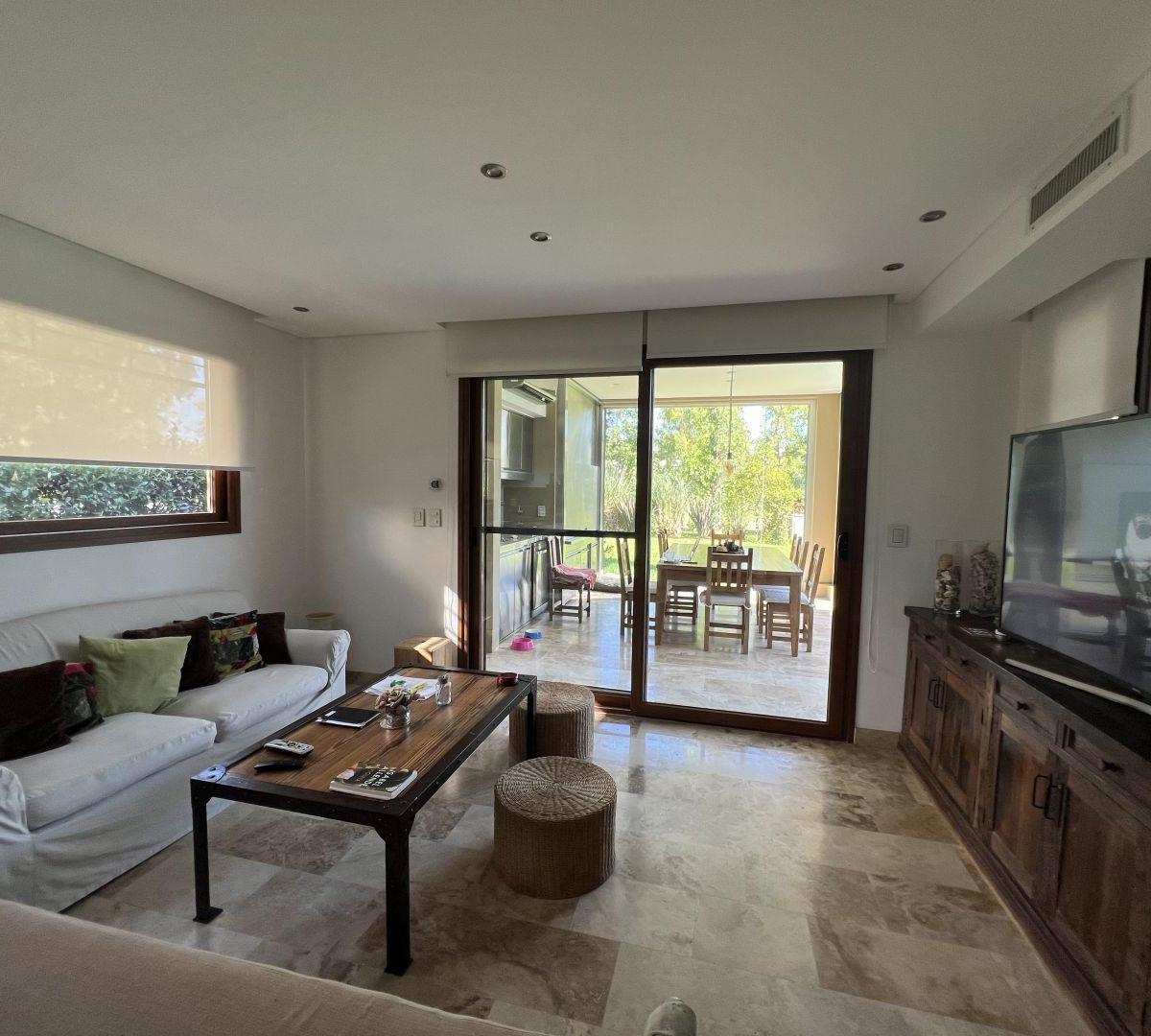 Foto de Venta de Casa en Saint Thomas Este, Canning, imagen 4