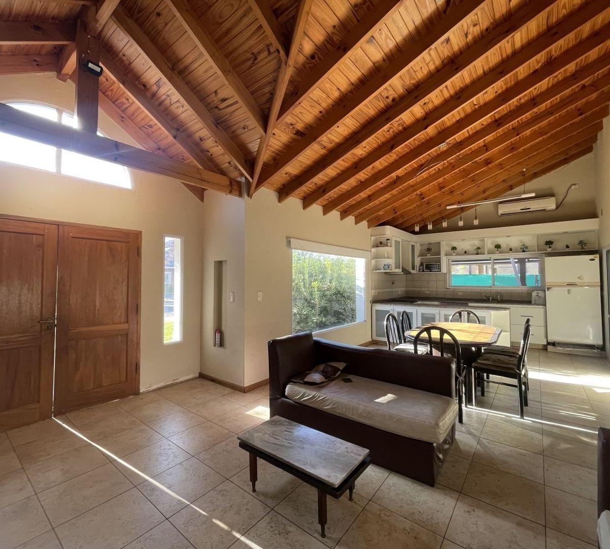 Foto de Venta de Casa 6 AMBIENTES en Brickland, Canning, imagen 3