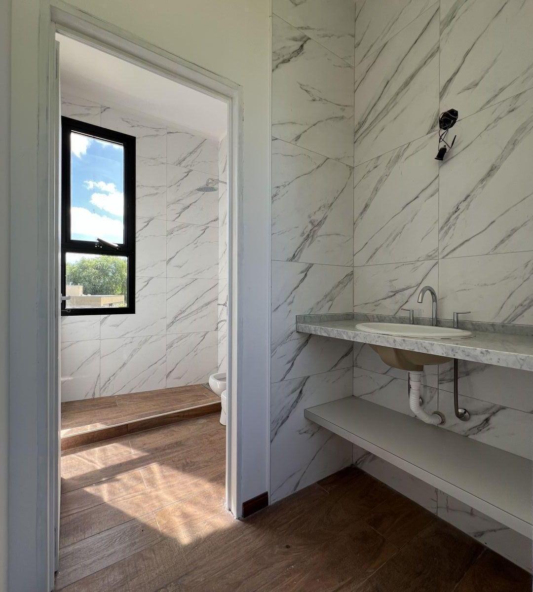 Venta Casa 5 Ambientes a Estrenar en La Magdalena, Canning 1