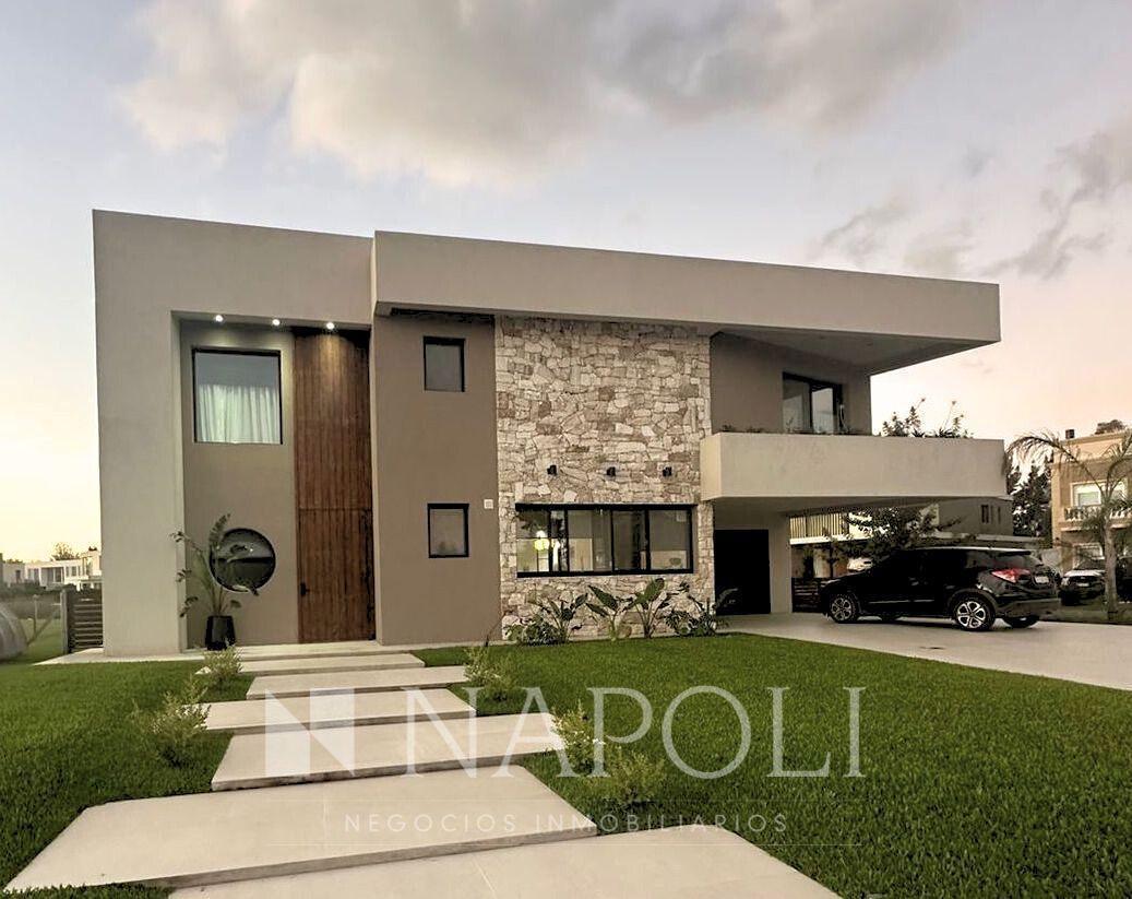 Casa en Venta en Barrio Privado Terralagos, Canning