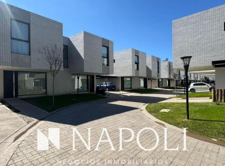 Departamento en alquiler en Bosques de Champagnat, Canning 4