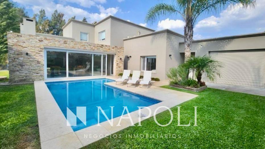 Venta de Casa Malibú, Canning