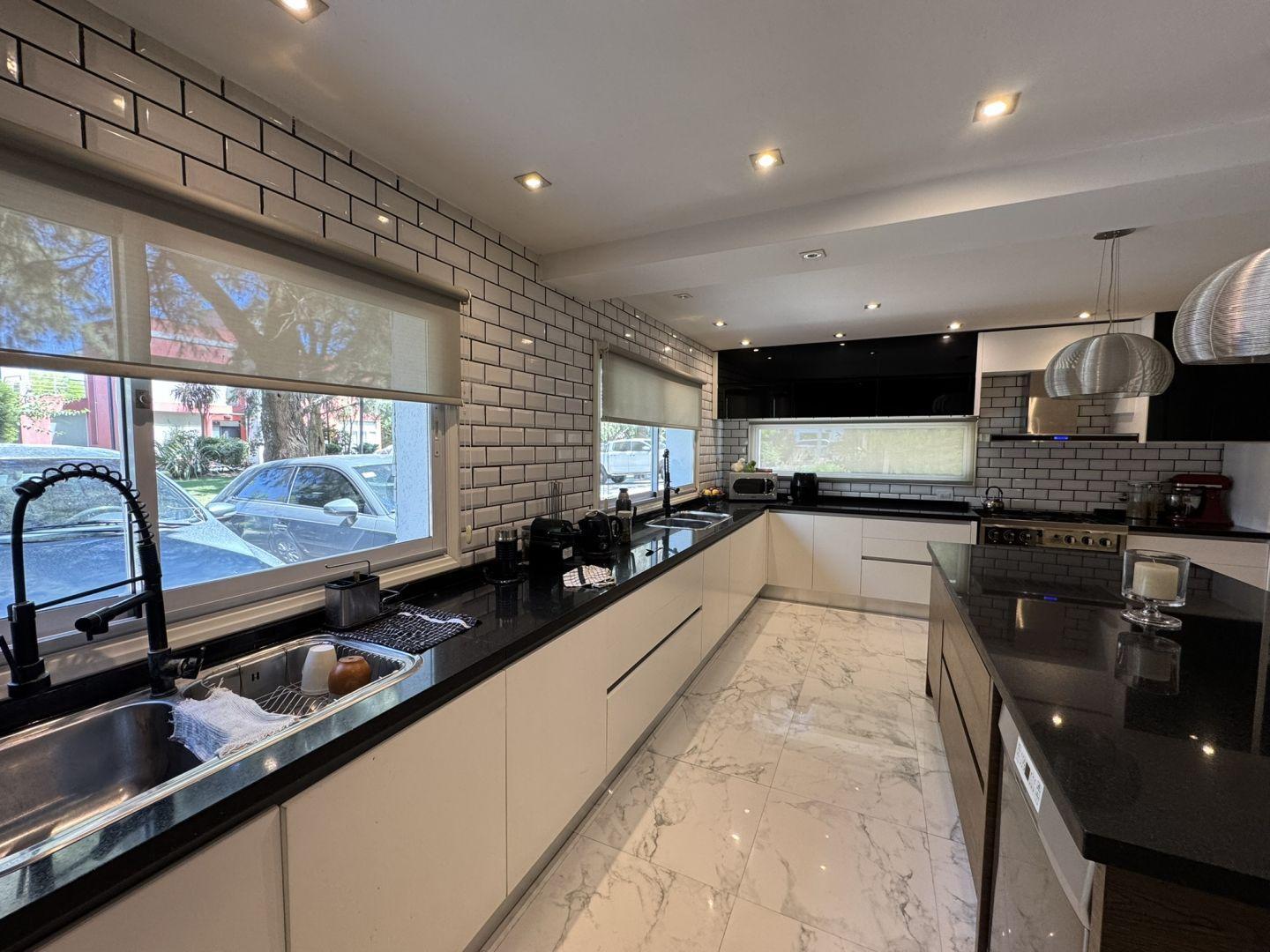 Venta de Casa en El Lauquen, Canning
