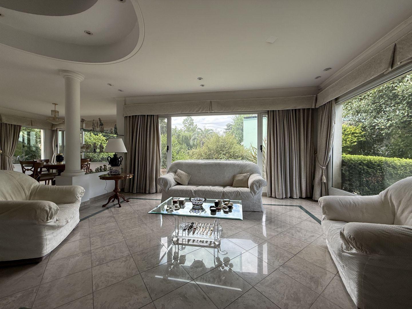 Foto de Venta de Casa en El Ombú, imagen 4