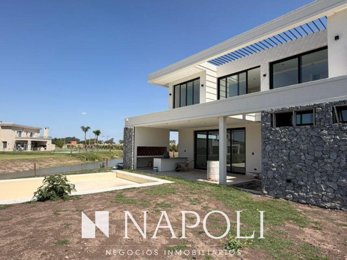 Venta de Casa en La Providencia Resort & Country Club, Canning