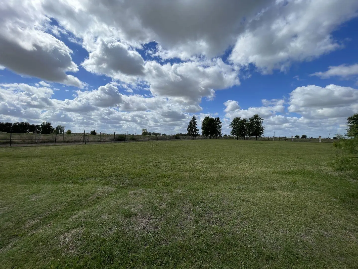 LOTE EN VENTA EN FINCAS DEL ALBA 1
