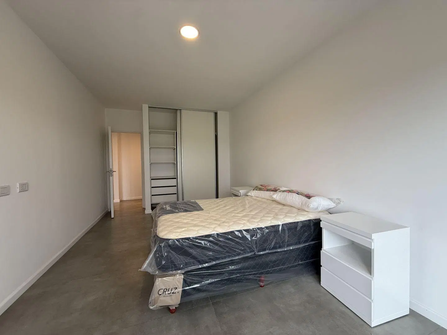 Alquiler de Departamento en Canning Center, Canning 5