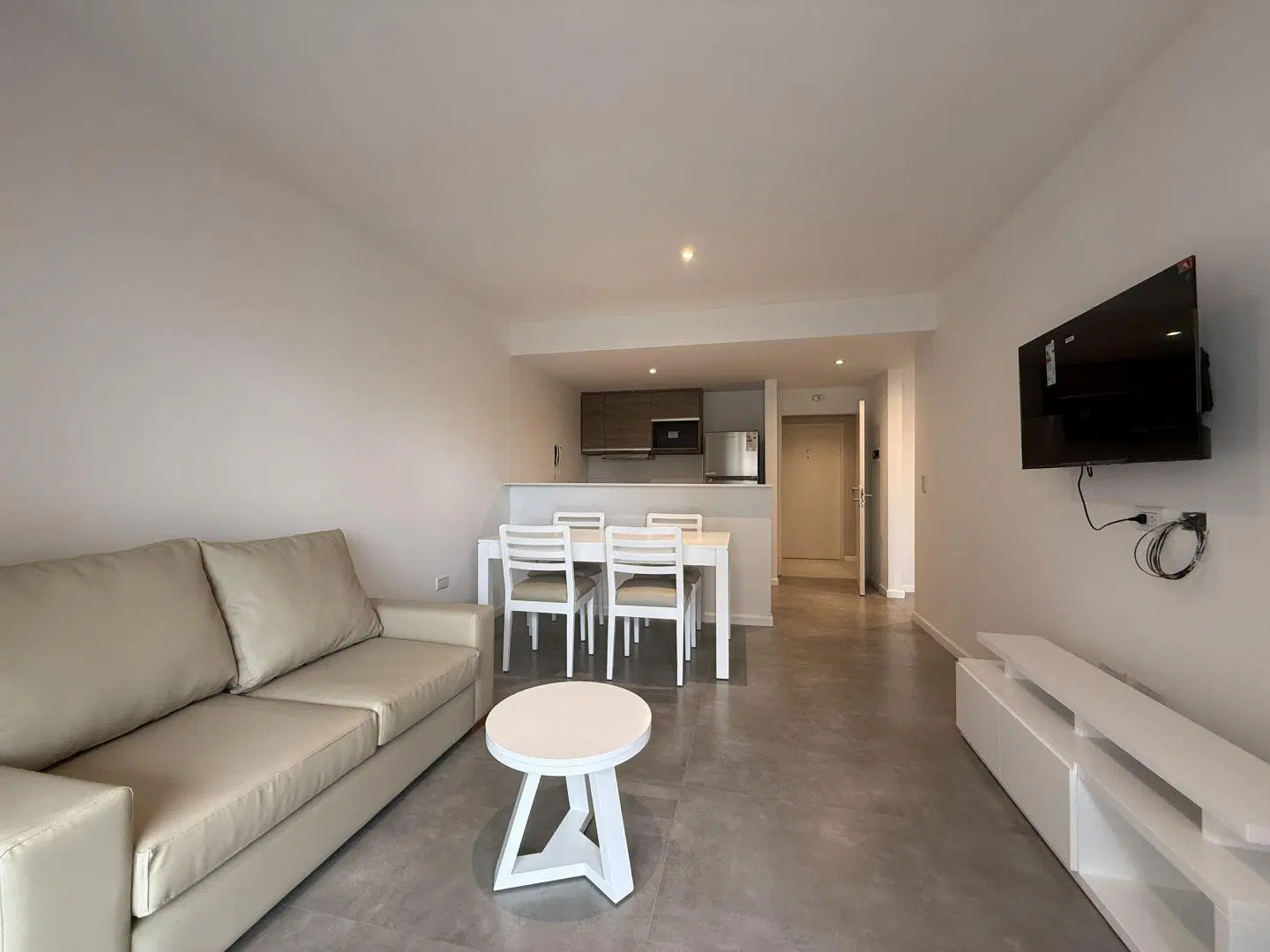 Alquiler de Departamento en Canning Center, Canning 4