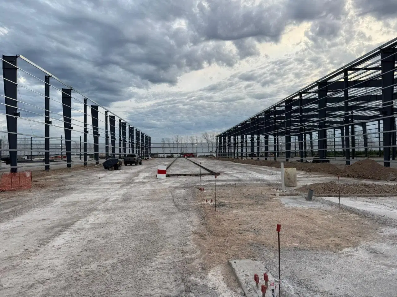 GALPÓN EN ALQUILER EN UNIQ INDUSTRIAL 2