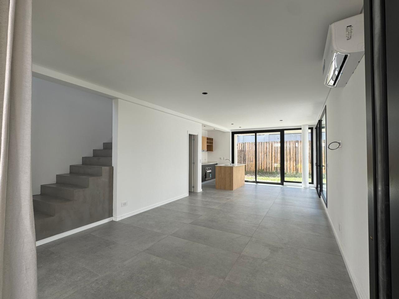 Foto de Casa en alquiler en Bosques de Champagnat, Canning, imagen 2