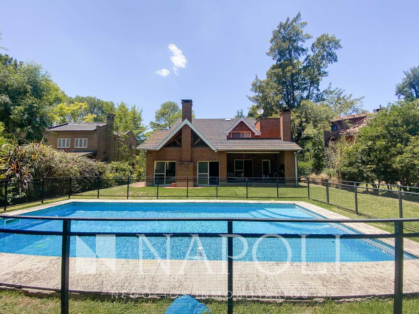 Foto de Casa en Alquiler en Saint Thomas Norte, Canning, imagen 2