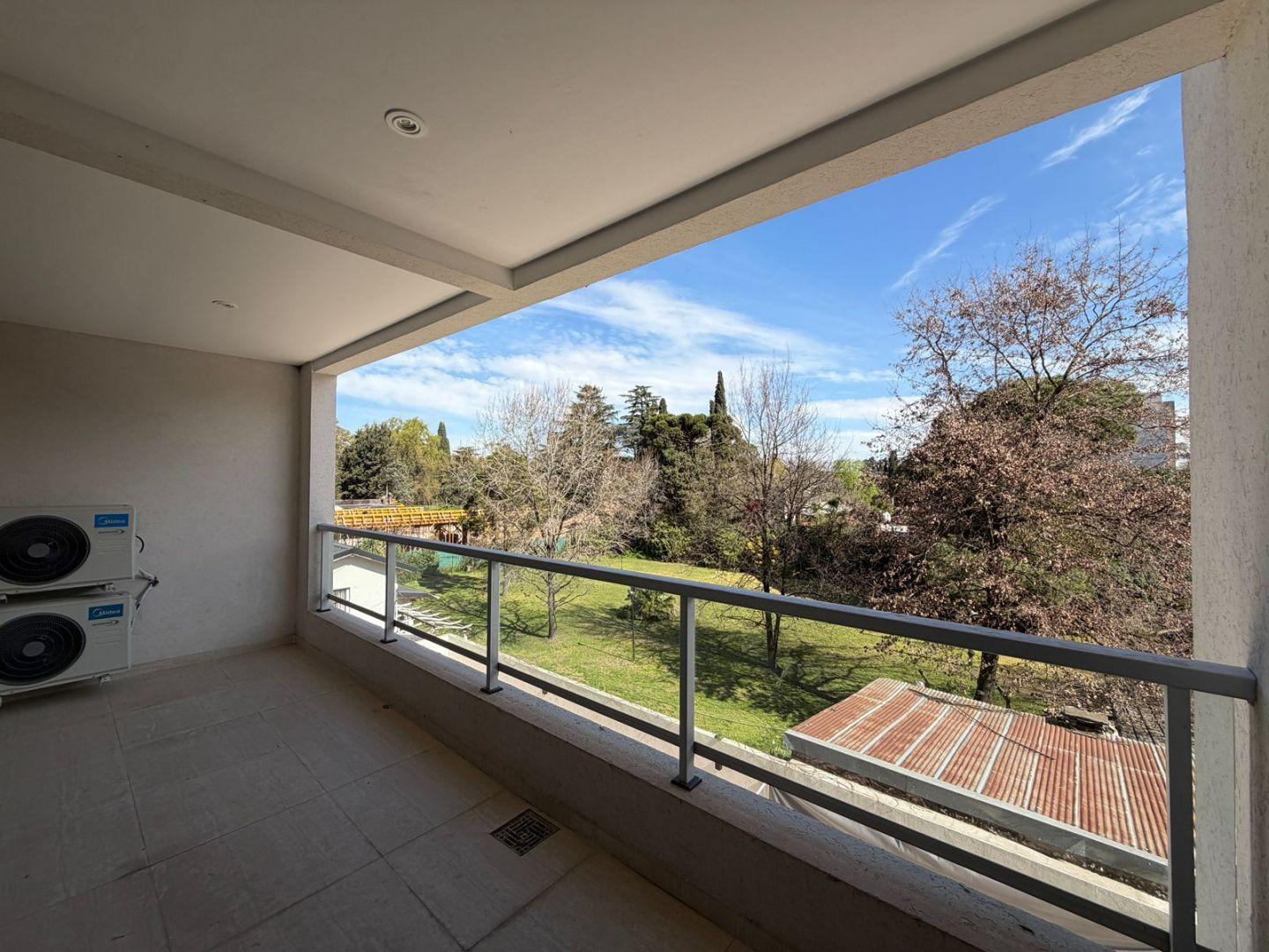Foto de Departamento en Venta en Canning., imagen 1