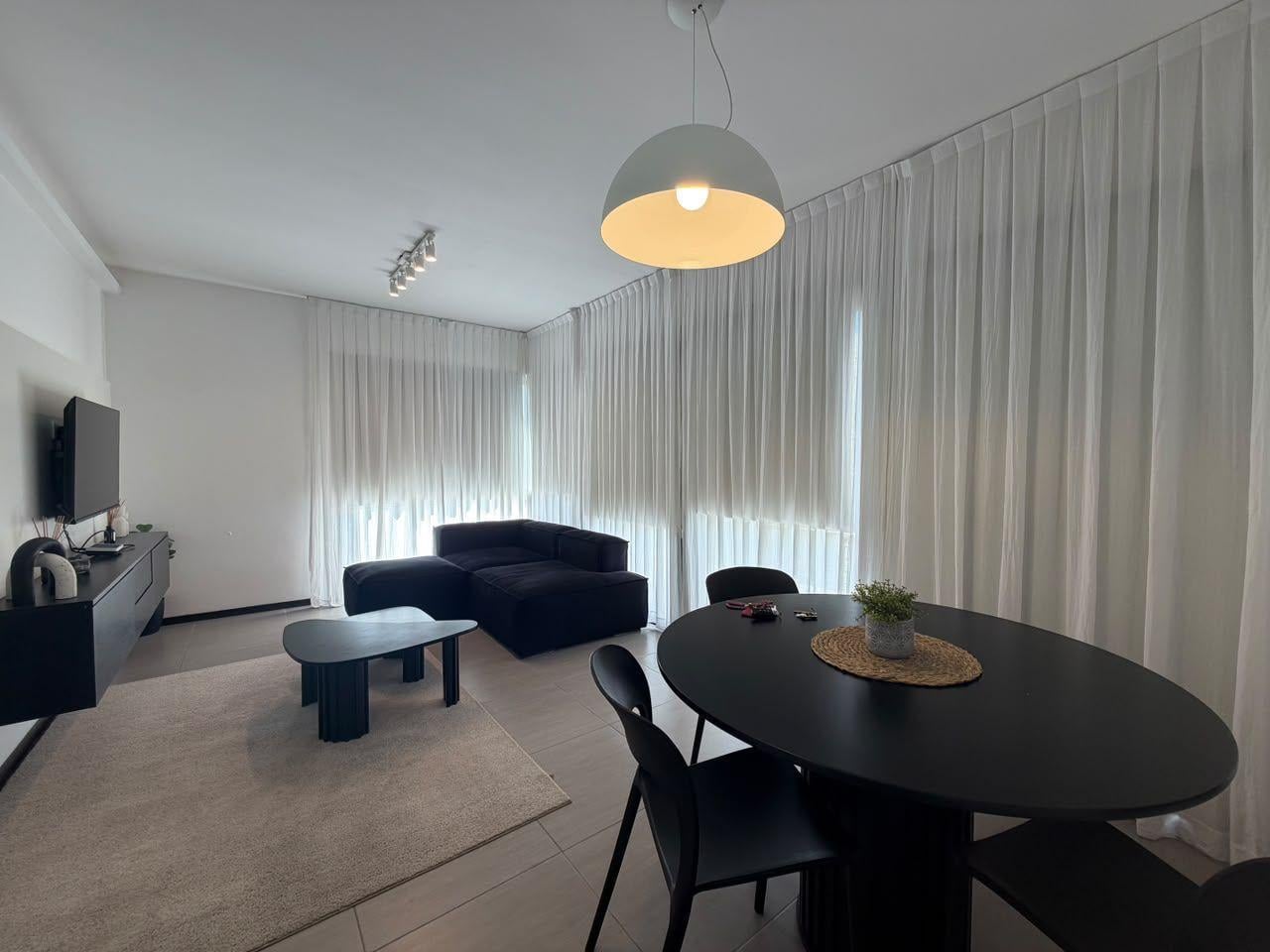 Foto de Alquiler de Departamento en Espacio Las Cavas, Canning, imagen 1