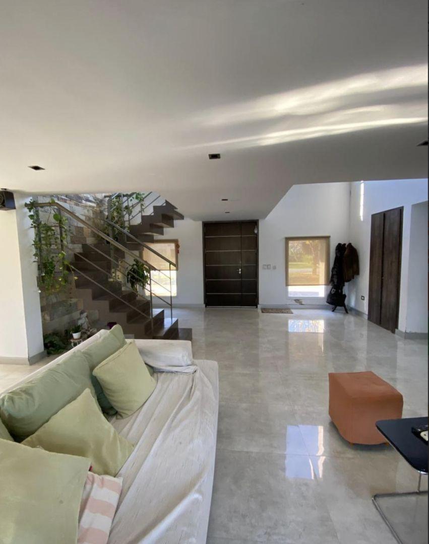 Foto de Venta de Casa en Fincas de San Vicente, imagen 1