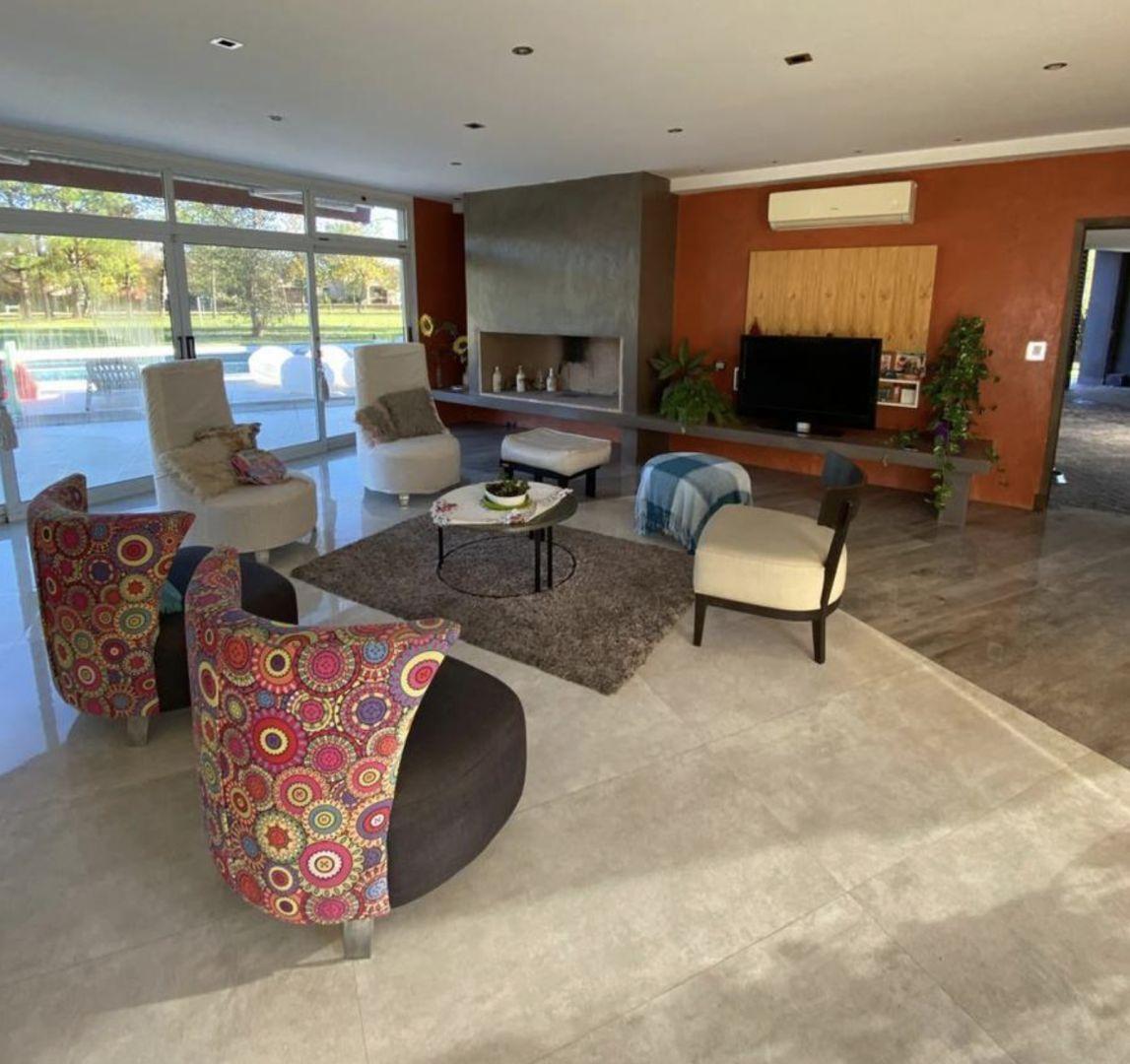 Foto de Venta de Casa en Fincas de San Vicente, imagen 2