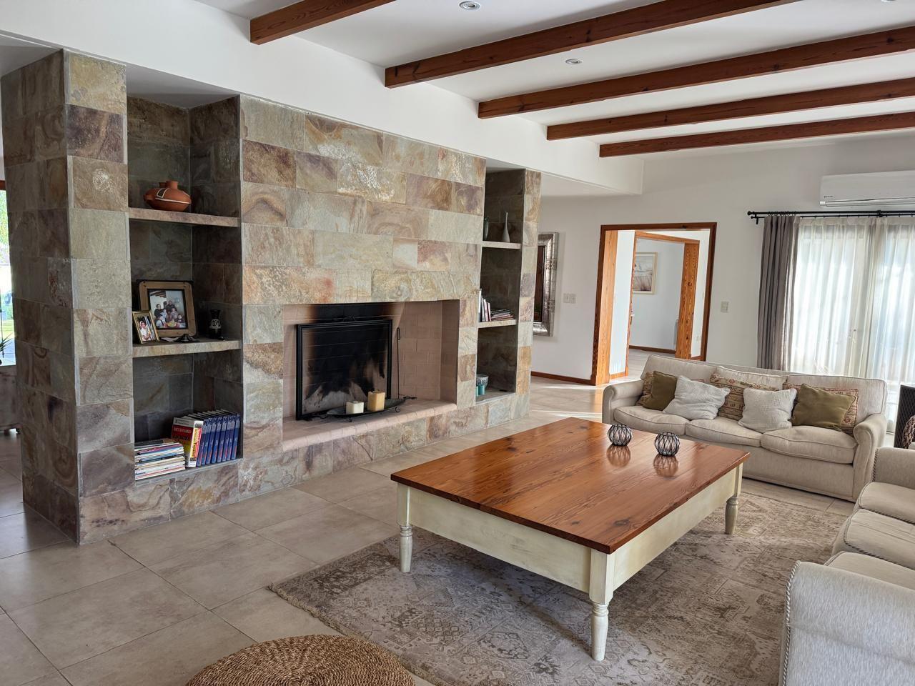 Foto de Venta de Casa en Saint Thomas Canning, imagen 4
