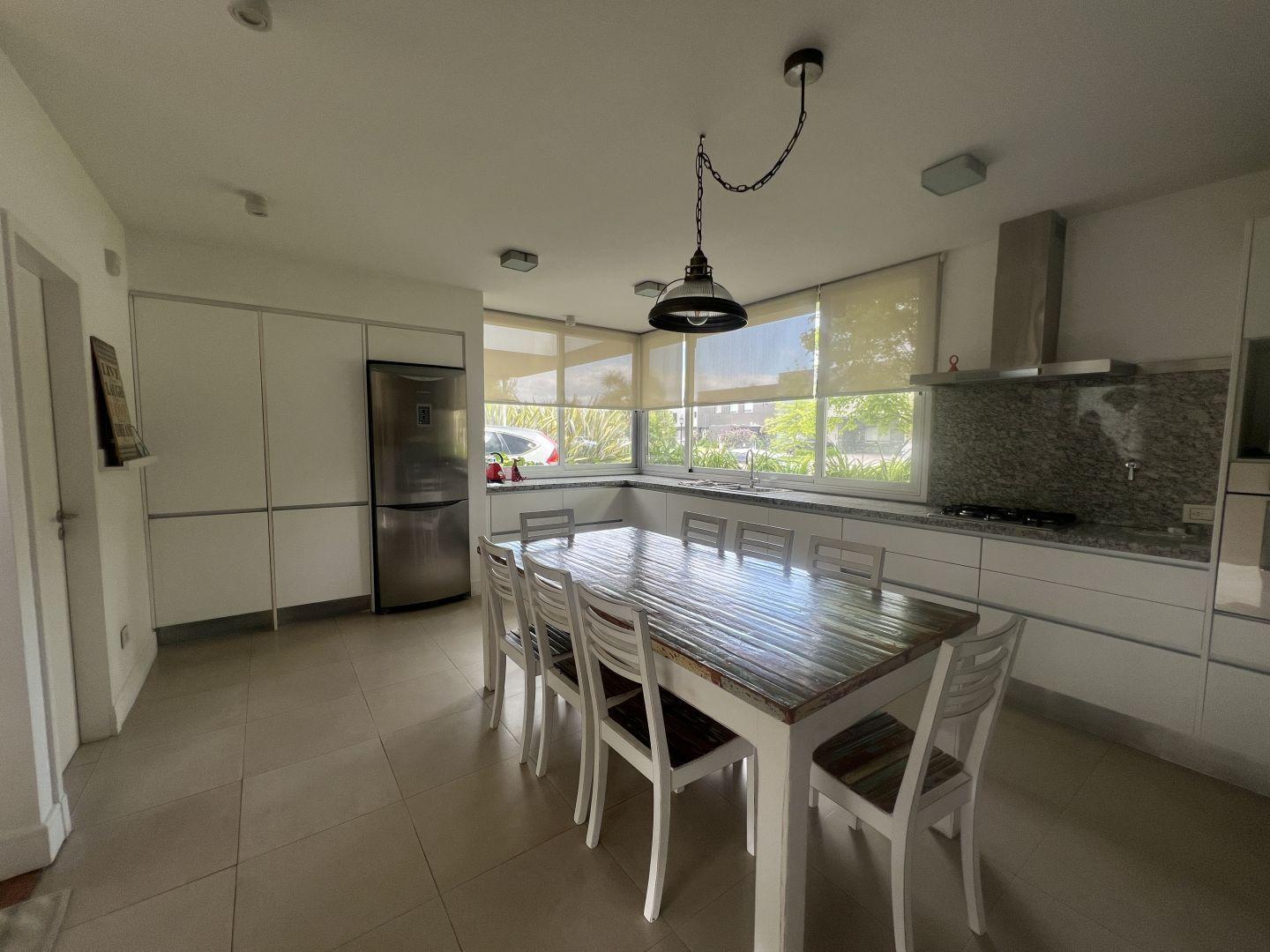 Foto de Venta de Casa en Barrio Privado El Rocío Canning, imagen 4