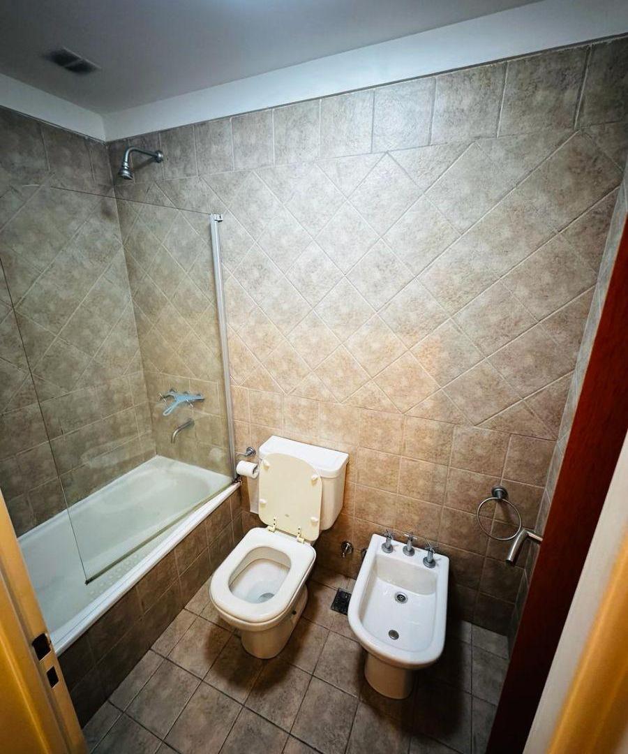 Foto de MONOAMBIENTES AL FRENTE, EXCELENTE UBICACION. APTO PROFESIONAL, imagen 3