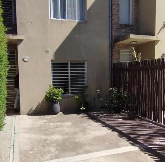 Triplex en Alquiler en Tortugas Norte - 3 ambientes 1