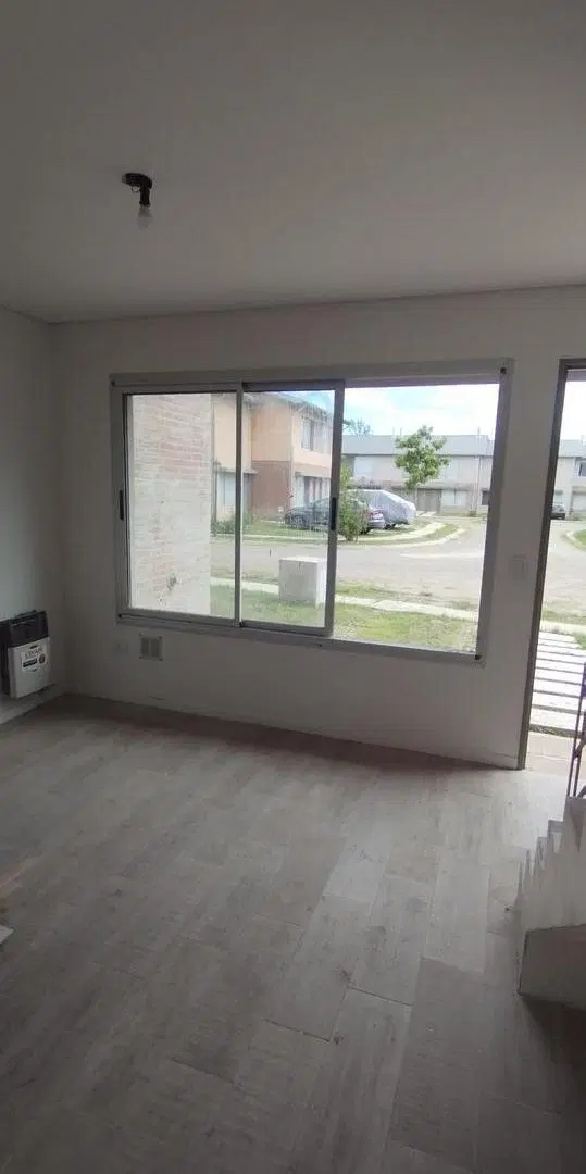 Duplex en venta a estrenar en Dos Cedros Pilar 5