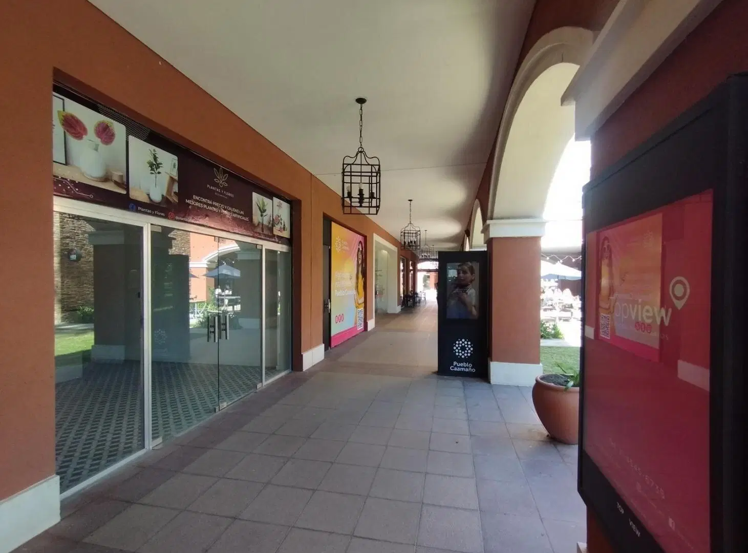 Alquiler Local  61m2 Pilar Pueblo Camaño  UF 30b 3