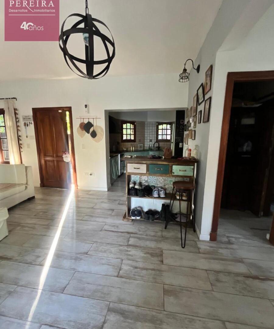 Foto de ALQUILER - CASA - 3 ambientes - De Vicenzo Grande - Pilar, imagen 3