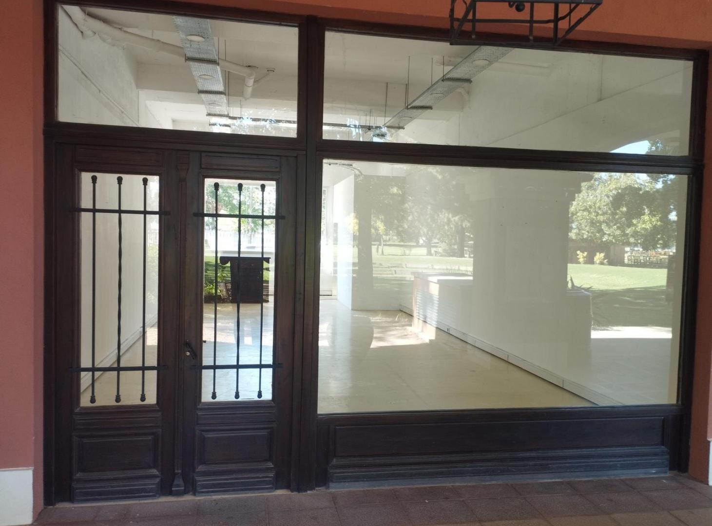 Foto de Alquiler Local 25 superficie 65m2 - Pueblo Caamaño , Pilar, imagen 2